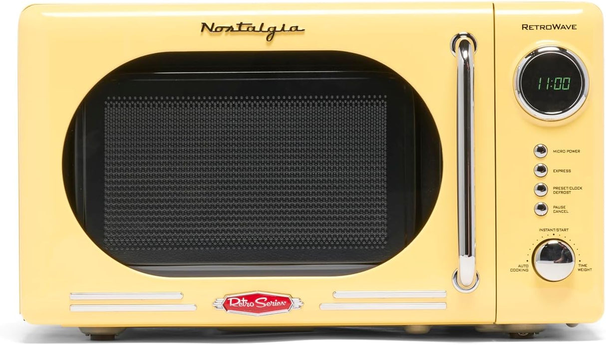 Microondas Compacto Nostalgia NRMO7YW6A, 0.7 Cu. Ft., 700W