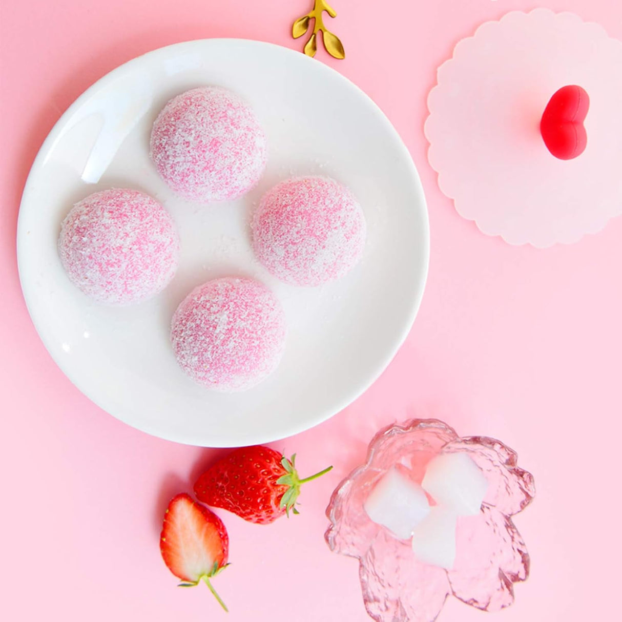 Mochi de sabor a fruta japonesa, mango de fresa y daifuku