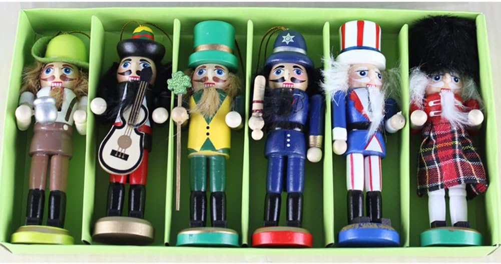 Adorno Navideño Nutcracker de Madera BlueSpace, 5'' 5 Piezas