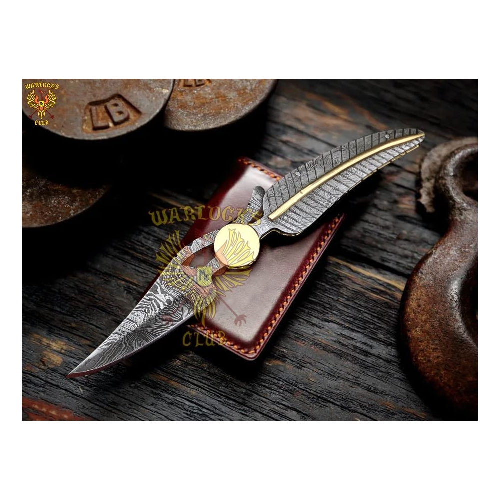 Cuchillo de caza plegable de Damasco hecho a mano