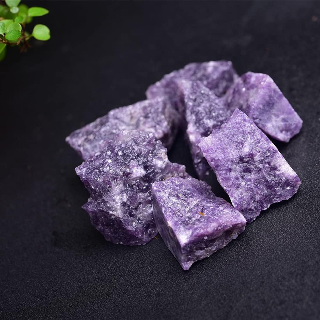 Cristales de Lepidolita Crudos para Sanación y Decoración