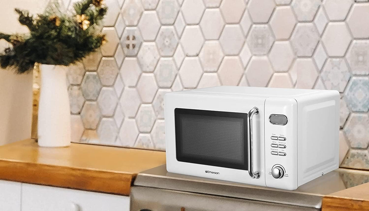 Microondas Compacto Emerson MWR7020W, 700W, 5 Niveles, 0.7L