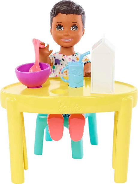 Barbie Skipper Bebés y Niñera Set con accesorios y muñeco
