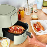 Freidora de aire Drew Barrymore 3-Quart, TurboCrisp, 1200W