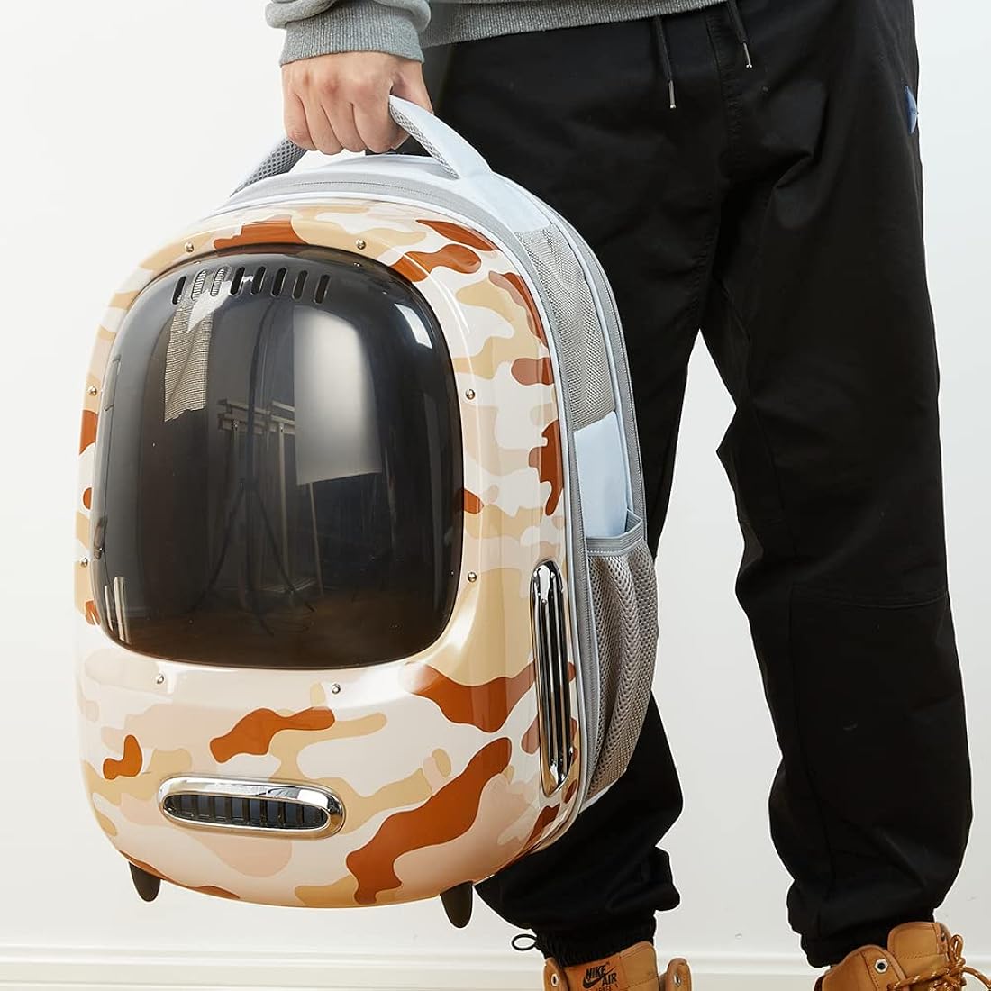 Mochila para gatos y cachorros es muy ligera y espaciosa