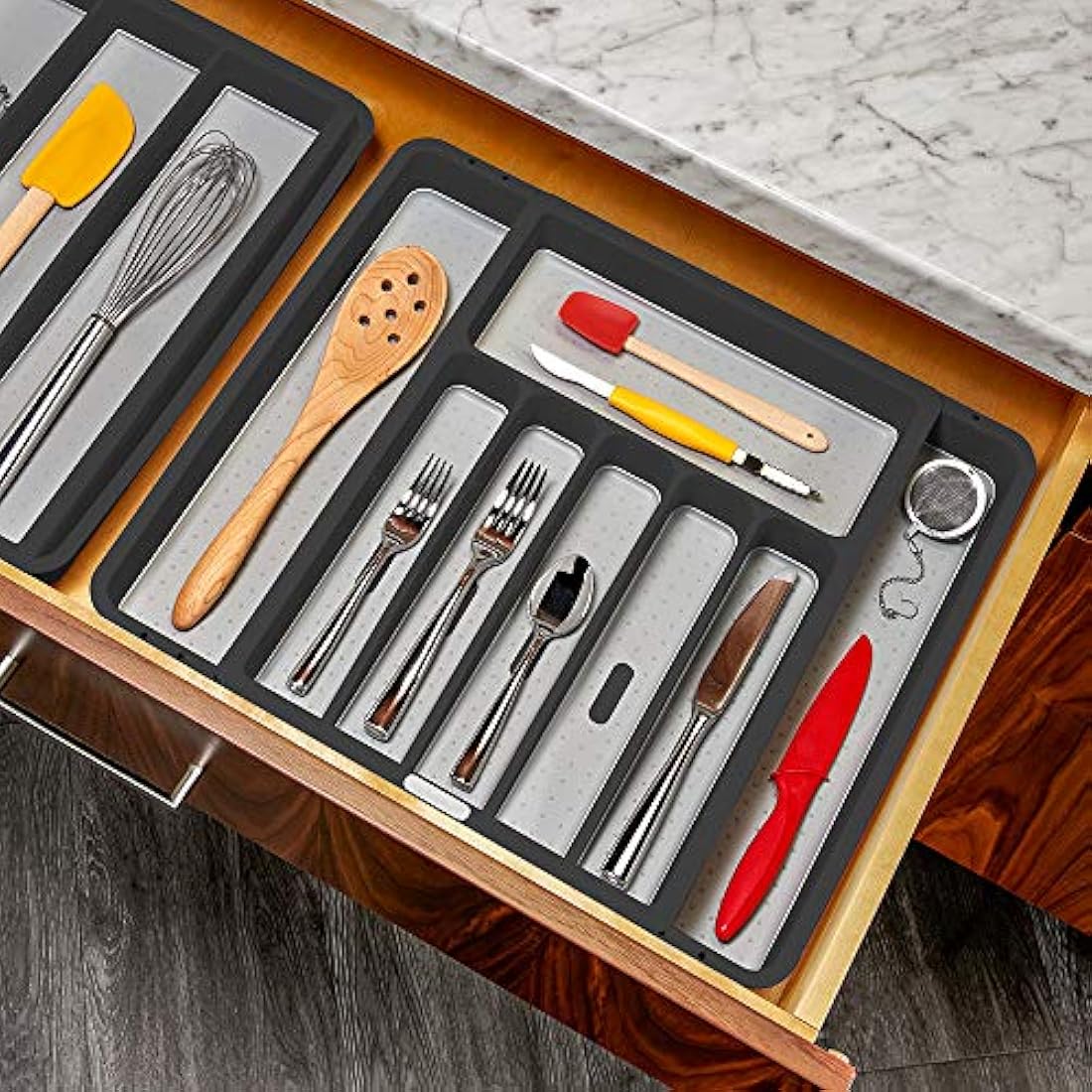 Madesmart - Bandeja extensible para cubiertos (granito, colección clásica, 8 compartimentos, organizador de cocina, forro de agarre suave, fácil de limpiar, sin BPA