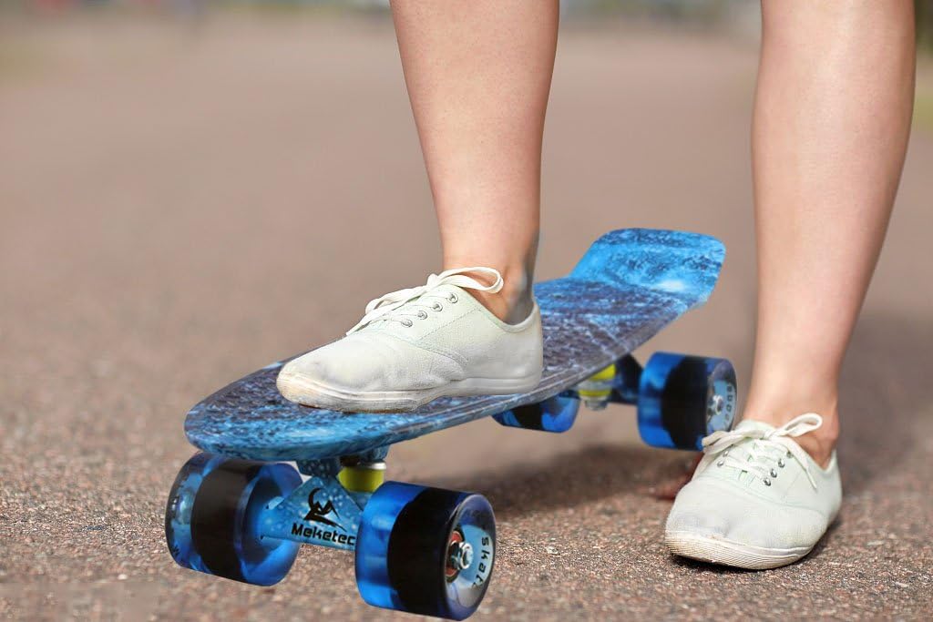 Patineta Mini Cruiser Retro de 22 Pulgadas para Principiantes