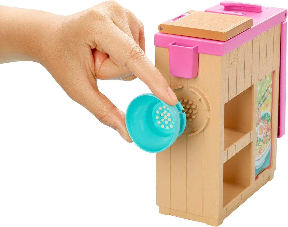 Barbie Noodle Bar Set con Muñeca, Estación y Accesorios