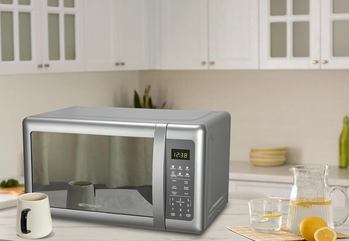 Horno de Microondas Emerson MW7601SL, 0.7 Cu. Ft, 10 Niveles