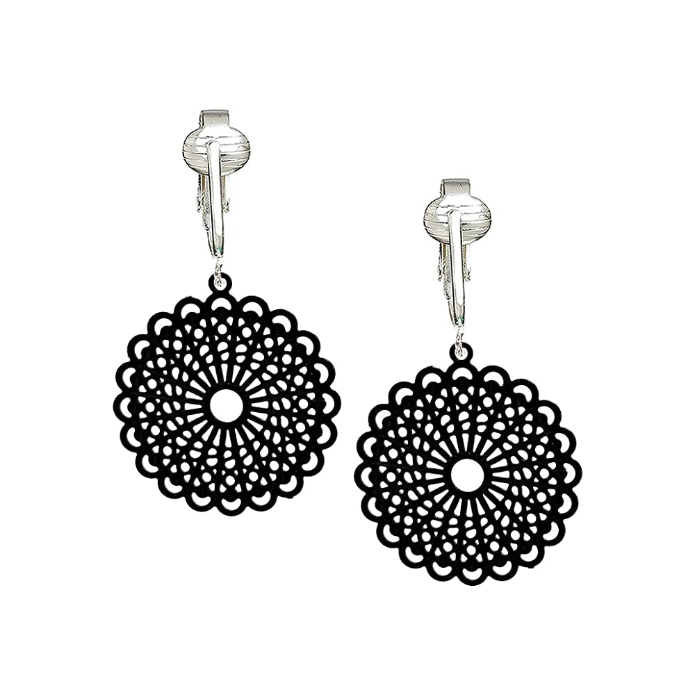 Aretes colgantes de madera y forma de flores para mujeres