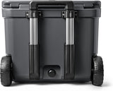 YETI Roadie 60 - Hielera con ruedas y mango retráctil de periscopio