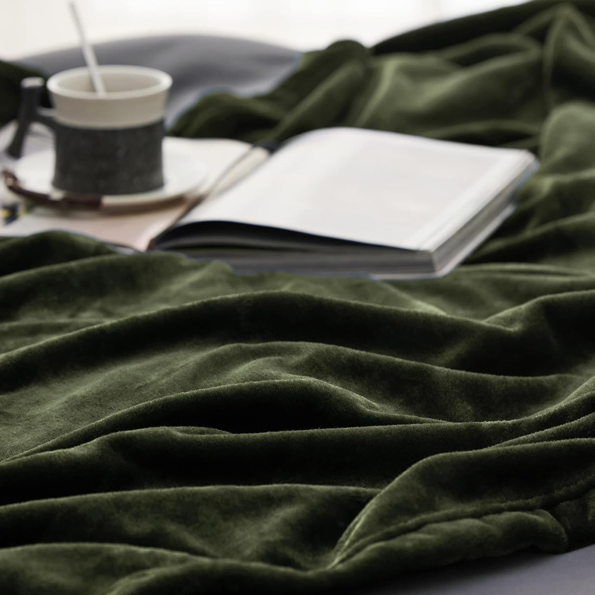 Manta de Fleece Bedsure - Suave, Ligera y Acogedora 300GSM