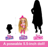 Barbie Extra Fly Minis Muñeca Viaje con Pelo Largo y Atuendo Animal 5.5