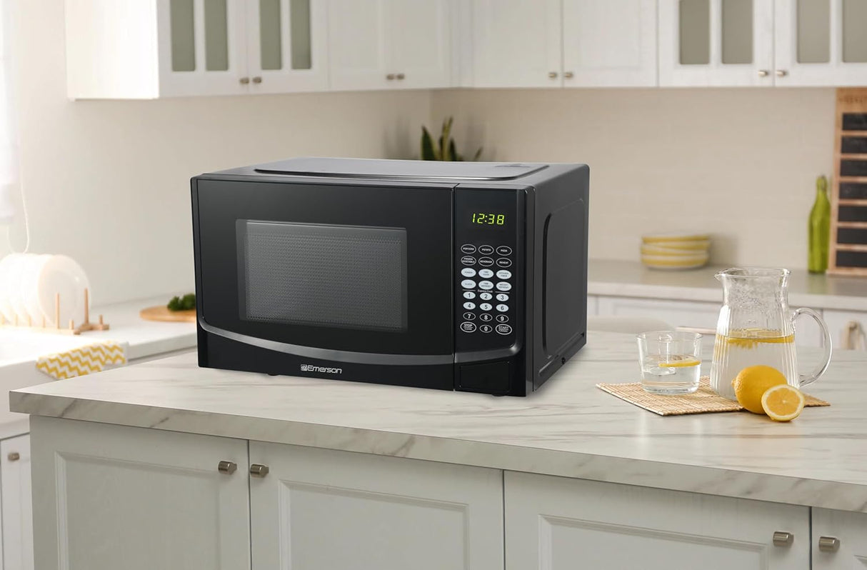 Horno Microondas Emerson MW9255B, 0.9 Cu ft, 900W, 6 Menús