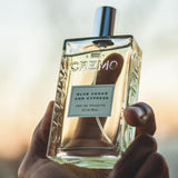Perfume de cedro azul y ciprés para mujer