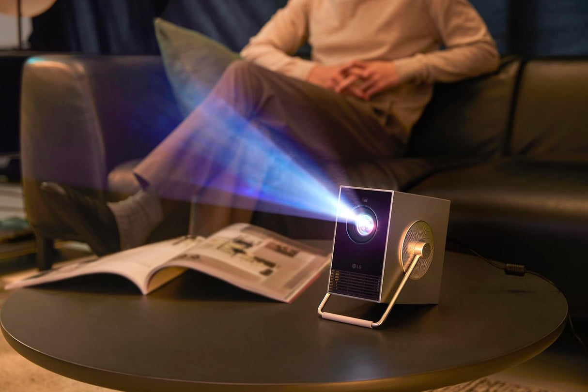 Proyector 4K Smart Portable LG CineBeam con Auto Ajuste HU710PB
