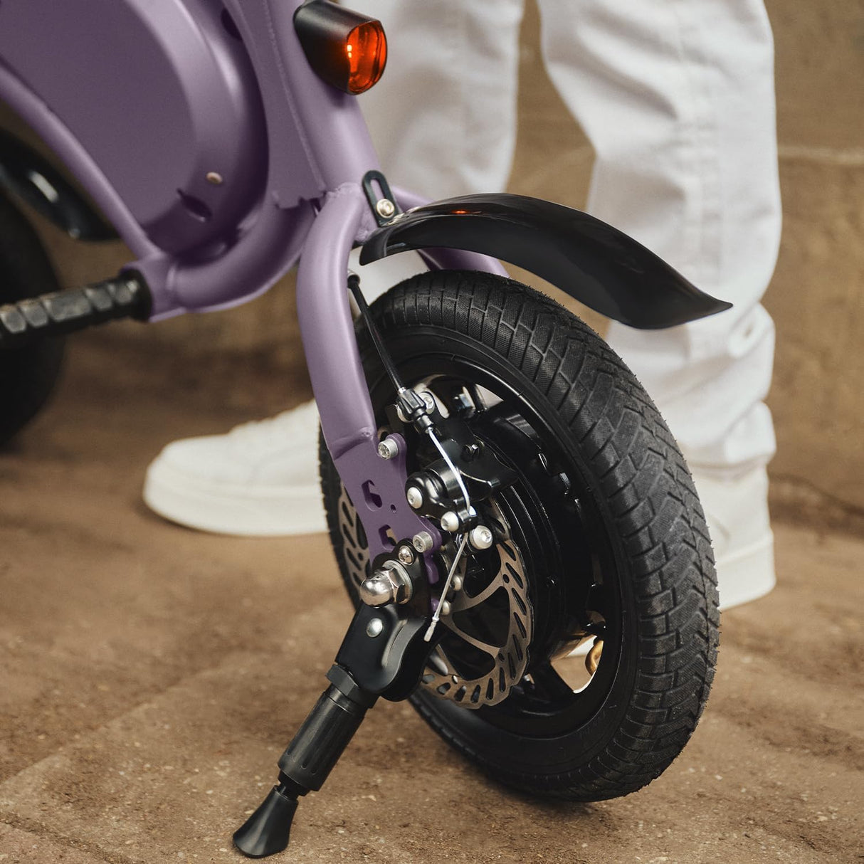 Bicicleta eléctrica Jetson Bolt, fácil de plegar, hasta 15.5 MPH