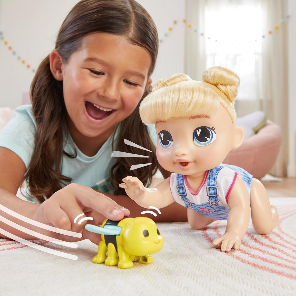 Muñeca bebé que gatea, Baby Alive, 10.75 pulgadas, Harper Hugs