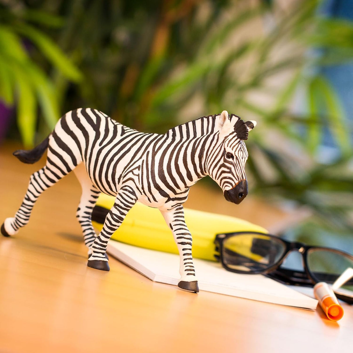 Figurita de Cebra Safari Ltd. - Juguete Educativo 5.85