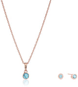 Aretes pequeños de topacio azul suizo de plata