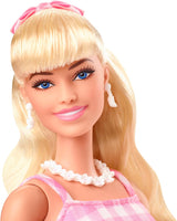 Muñeca Coleccionable Barbie con Vestido de Cuadros y Collar
