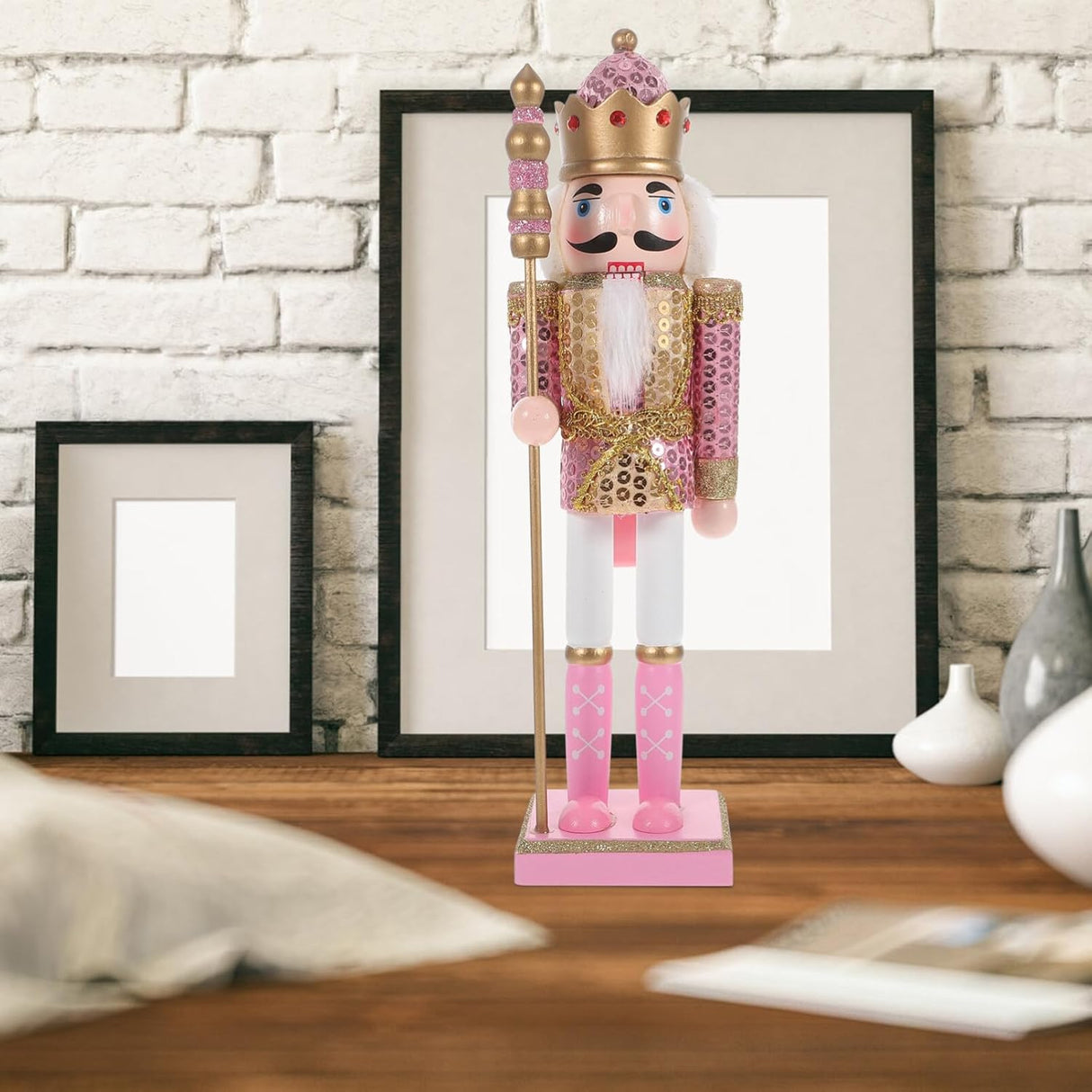 Adornos Navideños Garneck, Nutcracker con Bastón y Corona, 11.79