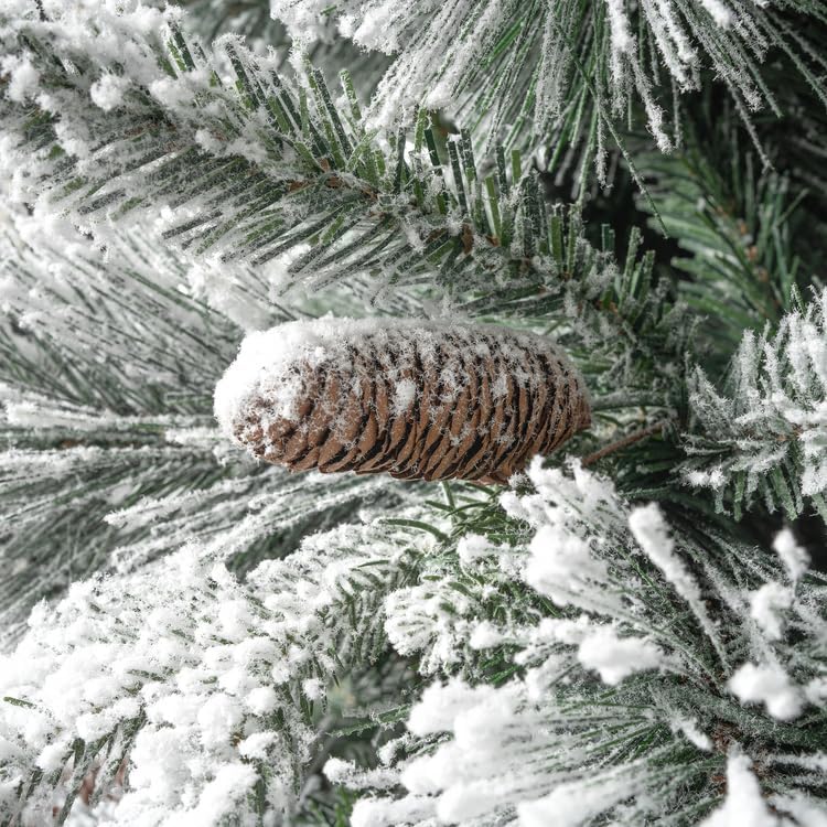 Árbol de Navidad nevado de 7.5ft con luces y piñas, modelo 1556