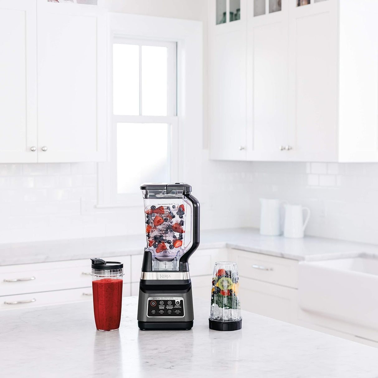Licuadora Ninja Profesional Plus Duo - Auto-iQ, 1200W, 72 oz.