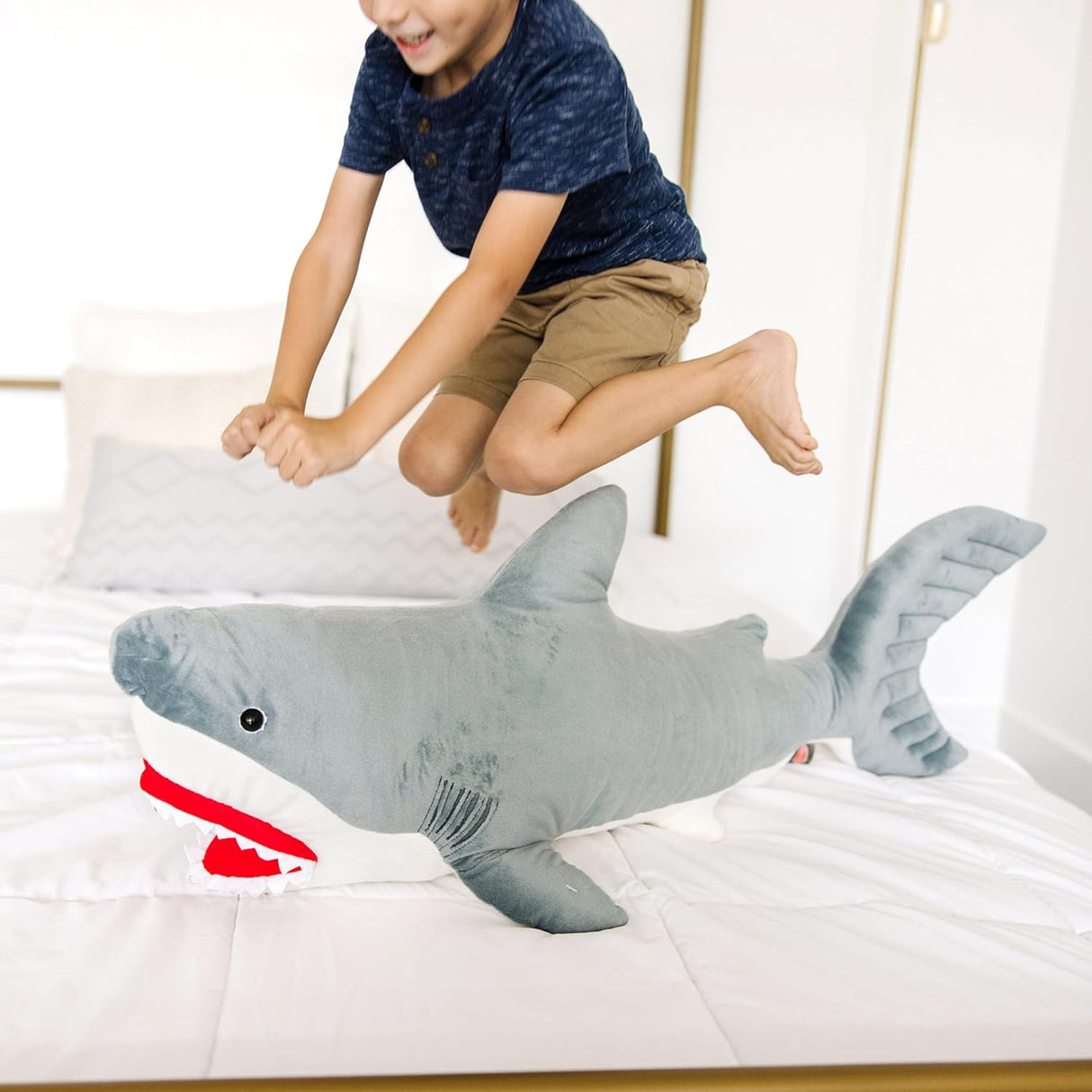 Tiburón Gigante de Peluche - Melissa & Doug, Lifelike 3 pies