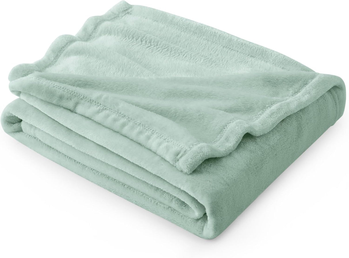 Manta de Felpa Bedsure, 300GSM Suave y Ligera, Modelo Jadeite