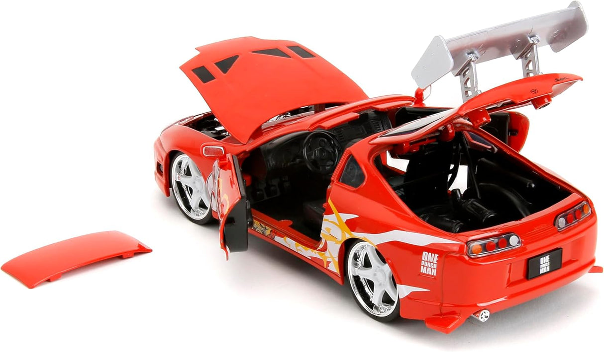 Modelo 1:24 Toyota Supra Die-Cast con Figura de Saitama