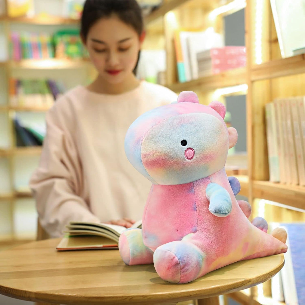 Peluches de dinosaurio rosado