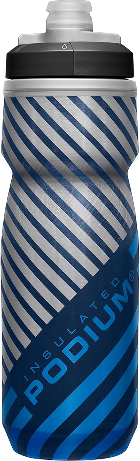 CamelBak Podium Chill - Botella para apretar con aislamiento para aire libre, 21 onzas, rayas azul marino