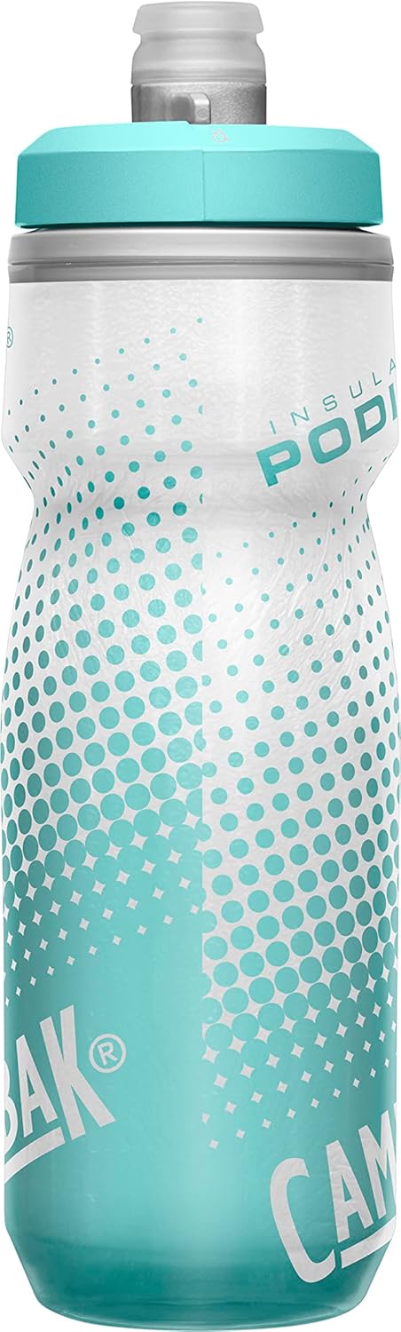 CamelBak Podium Chill Botella de agua aislada para bicicleta, botella fácil de apretar, se adapta a la mayoría de jaulas de bicicleta, 21 onzas, lunares verde azulado