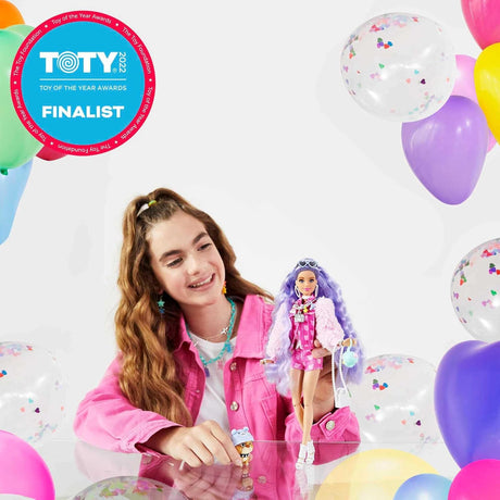 Barbie Extra Muñeca y Accesorios con Pelo Largo y Perrito