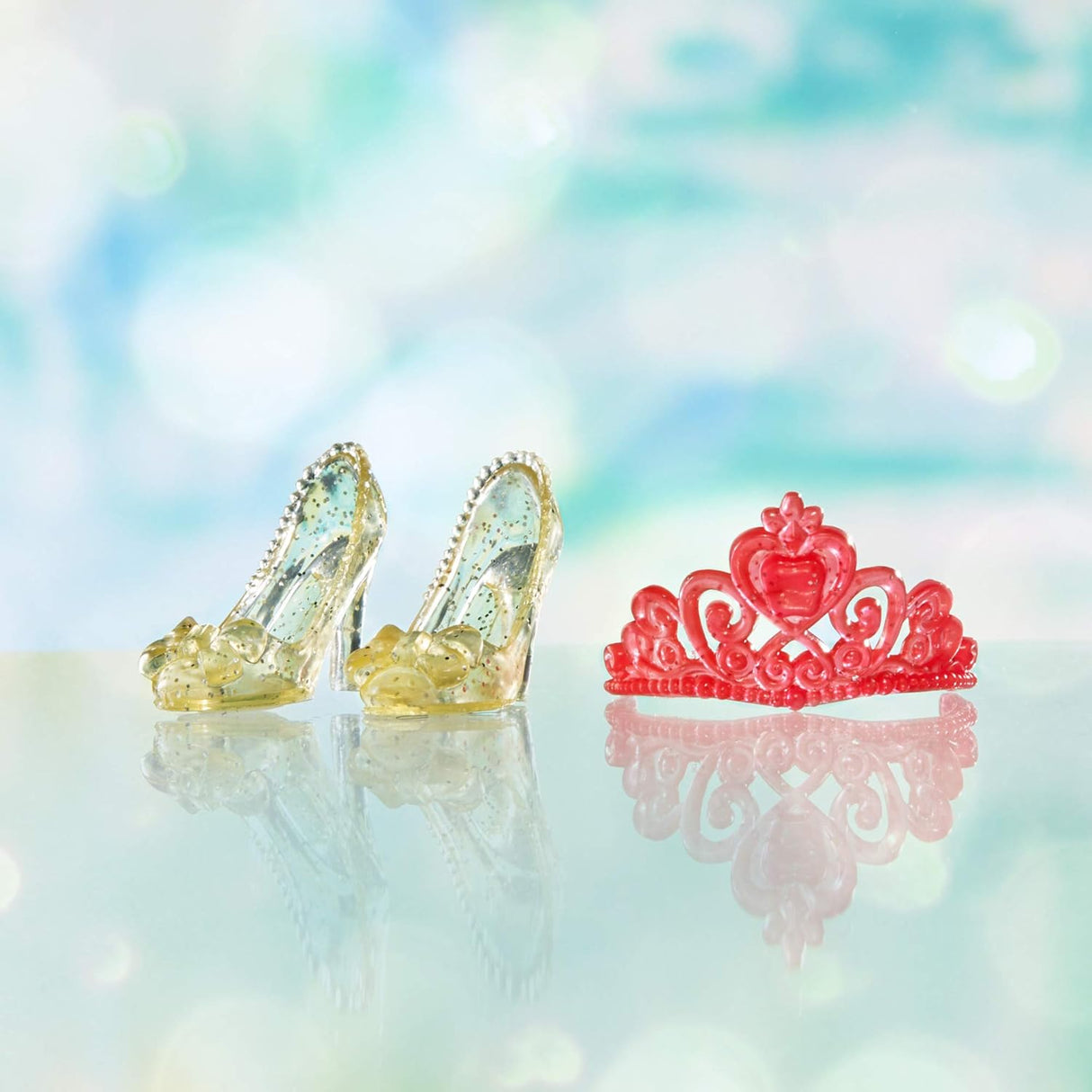 Muñeca Snow White Royal Shimmer Disney, con accesorios y falda