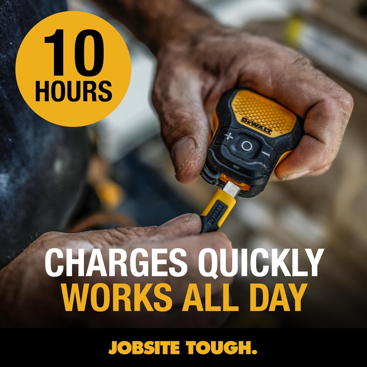 Altavoz Bluetooth portátil DEWALT, resistente al agua, clip-on
