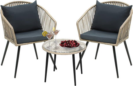 YITAHOME Juego de 3 muebles de mimbre para patio al aire libre, sillas de conversación de ratán para todo tipo de clima, para patio trasero, balcón y terraza con cojines suaves, mesa auxiliar de cristal, ratán gris