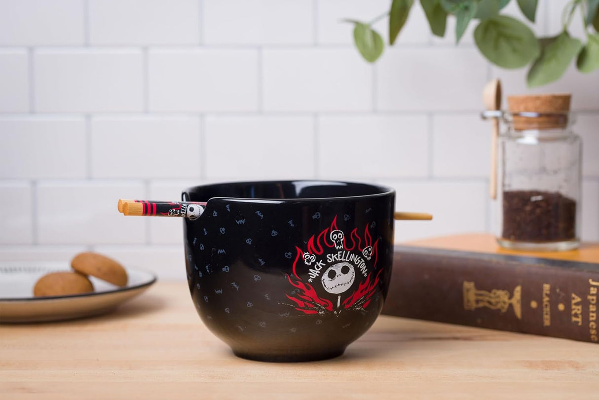 Cuenco Ramen Jack Skellington Silver Buffalo, 20 oz, Cerámico