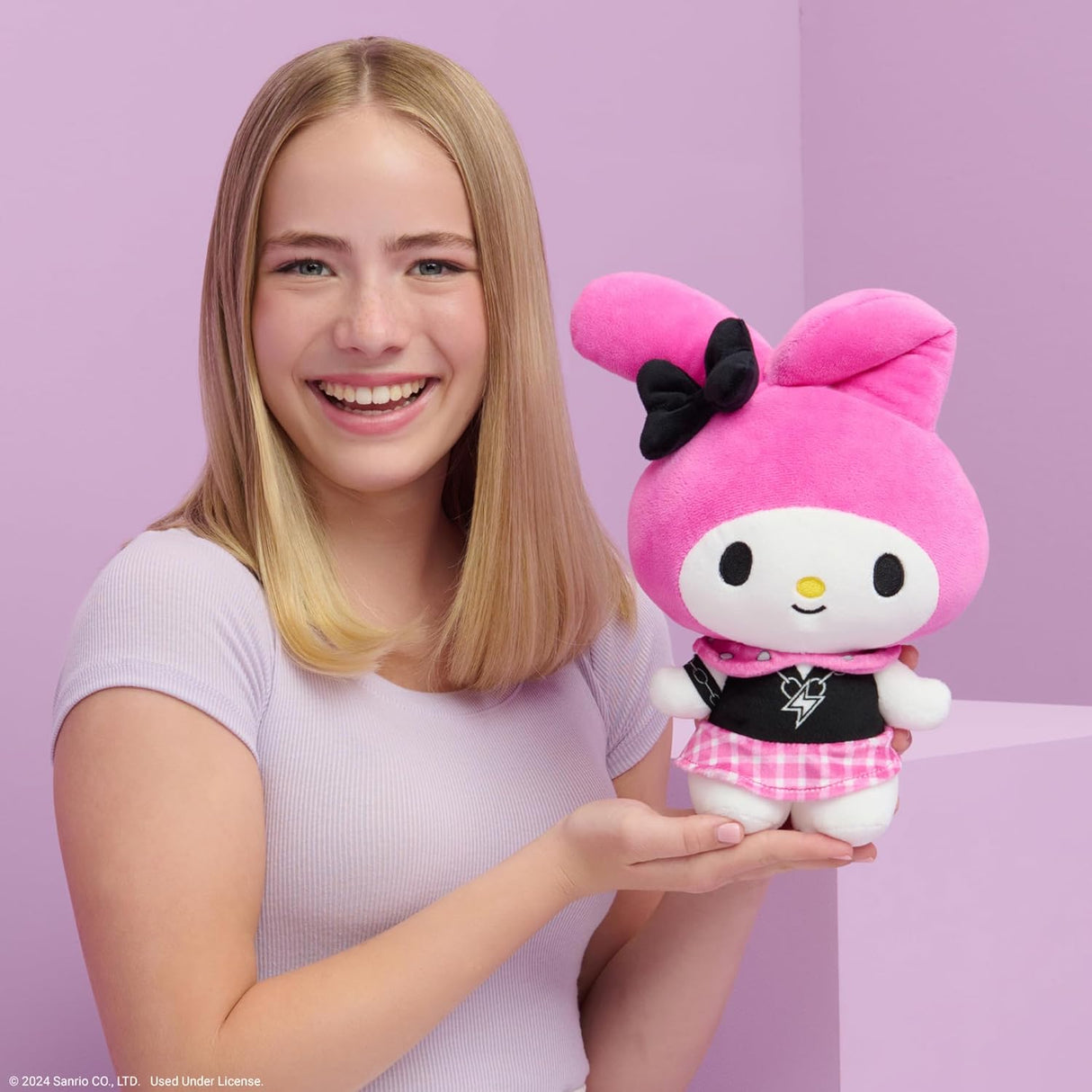 Muñeco de Peluche Punks My Melody - Sanrio Jazwares 8 pulgadas