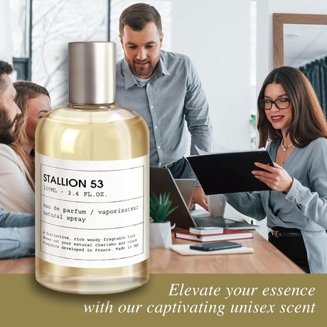 Set de Regalo Eau de Parfum Unisex Stallion 53 - Incluye Vela y Atomizador
