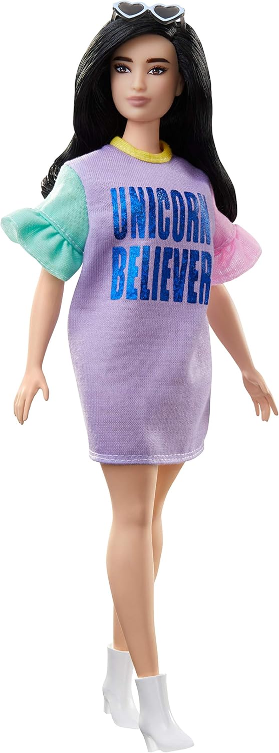 Muñeca Barbie Fashionistas con cabello largo y outfit Unicorn Believer