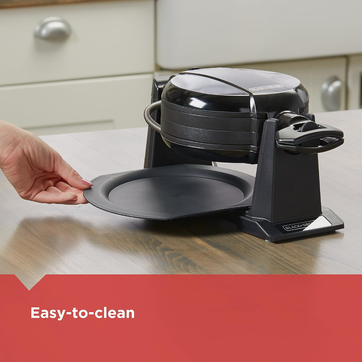 Waffle Maker Rotativo BLACK+DECKER, fácil de usar, WMD200B
