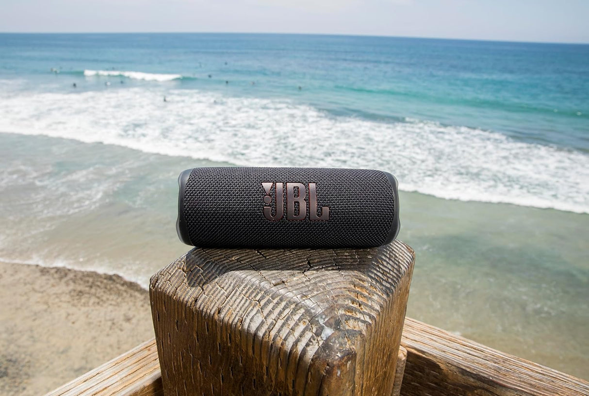Altavoz Bluetooth JBL Flip 6, sonido potente, IPX7, 12h.