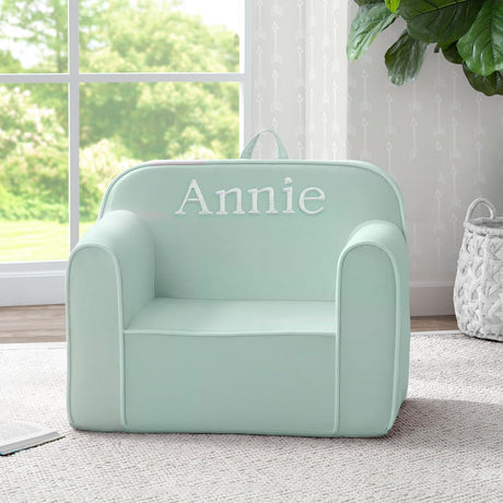 Silla Cozee personalizada, salvia. Delta Children