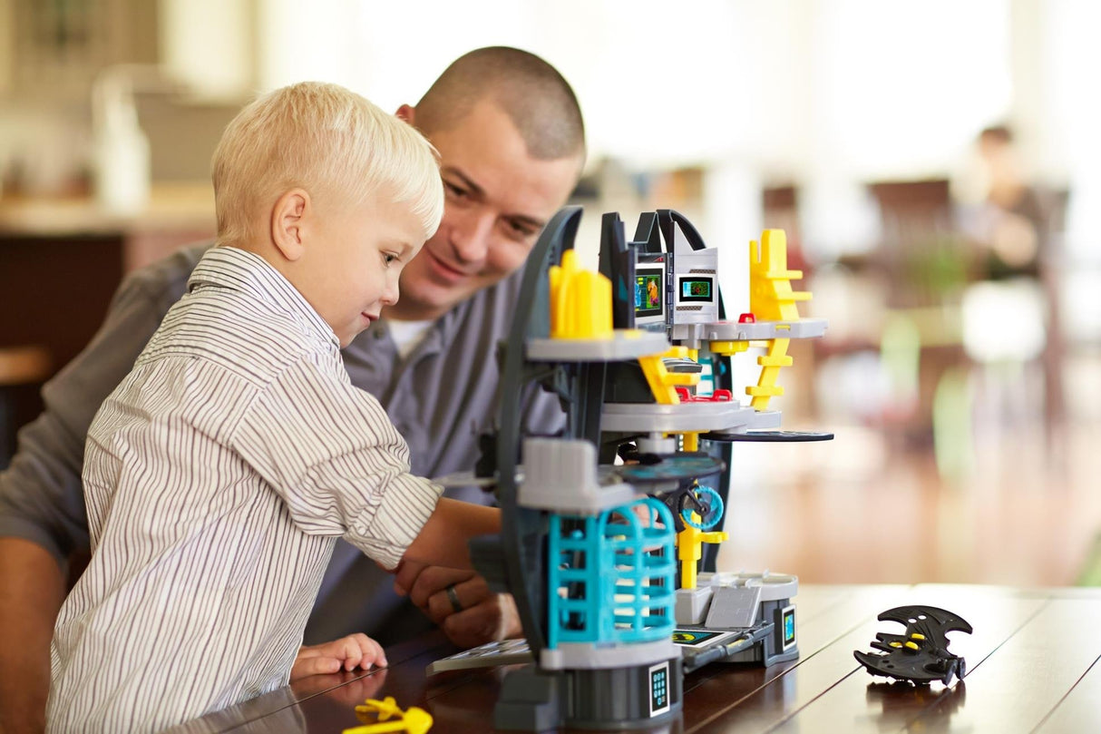 Fisher-Price Imaginext Super Friends Batcave