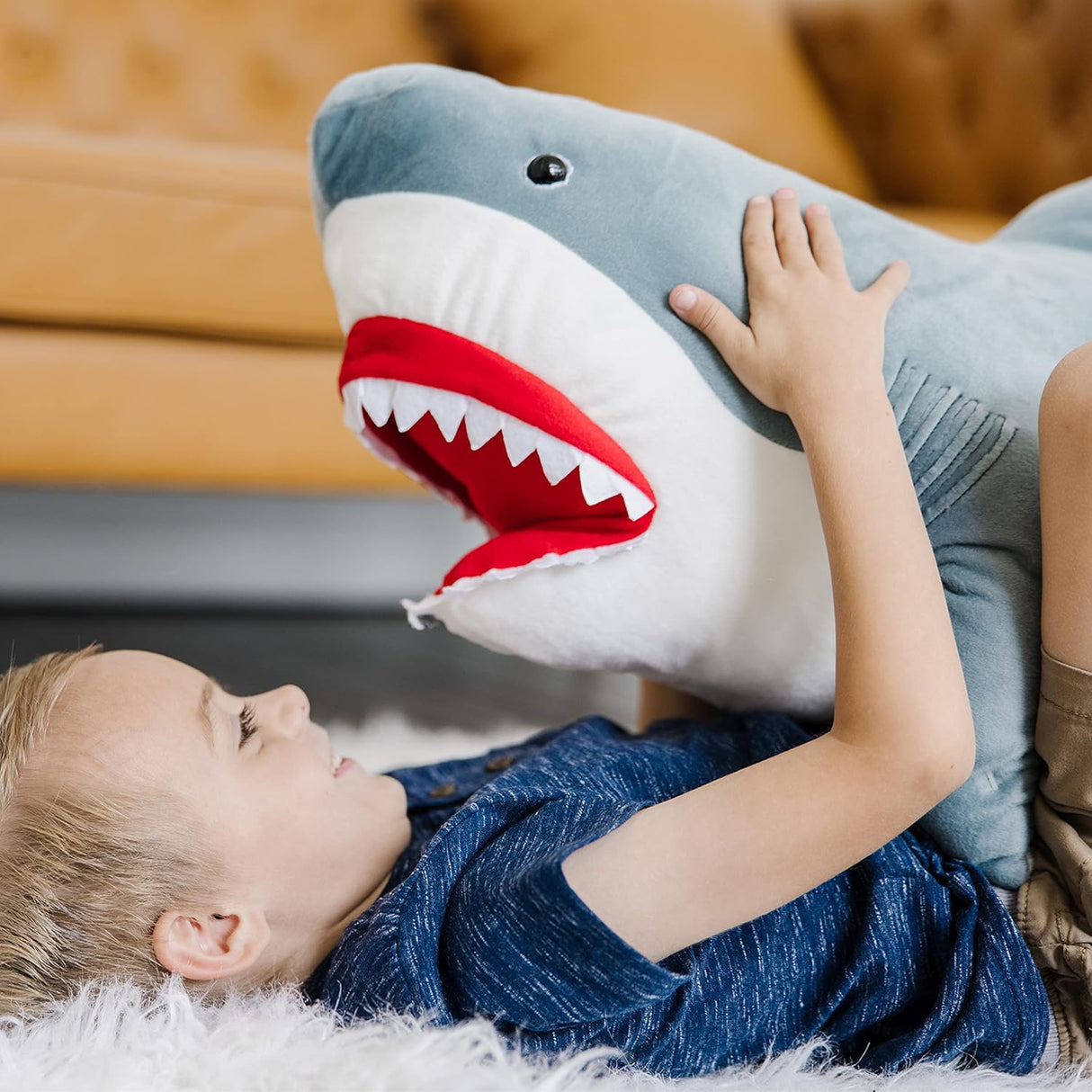 Tiburón Gigante de Peluche - Melissa & Doug, Lifelike 3 pies