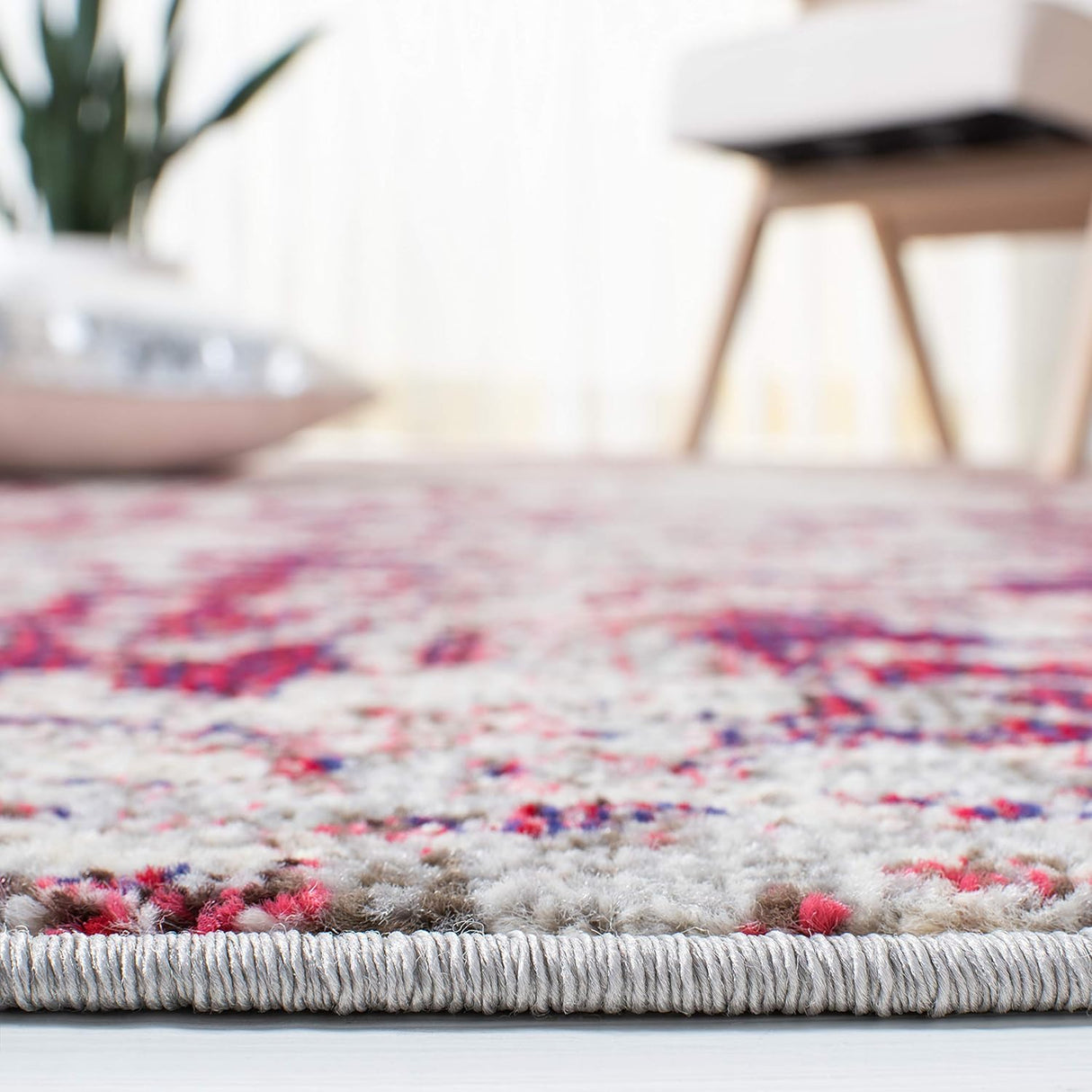 Alfombra Moderna Abstracta No Desprende Pelusa SAFAVIEH MAD471C