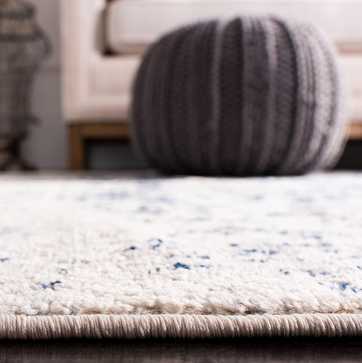 Alfombra de acento, diseño medallón nevado, modelo MAD603D