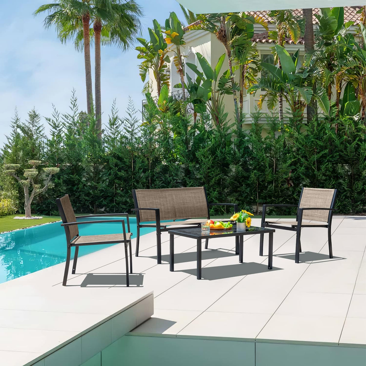 Devoko - Juego de 4 piezas de muebles de patio al aire libre para jardín, sillas y mesa de café de cristal para patio o terraza, Marrón